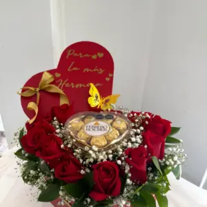estuche-corazon-rosas-chocolates-ferrero